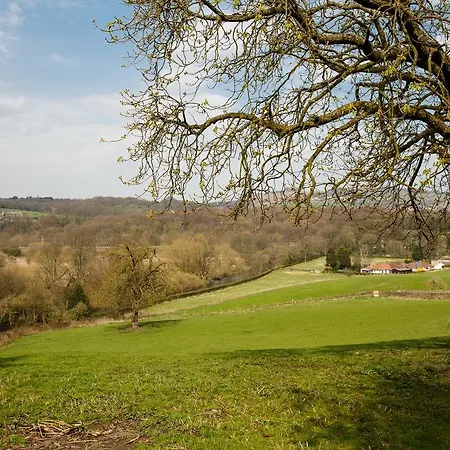 Mercure Bradford, Bankfield