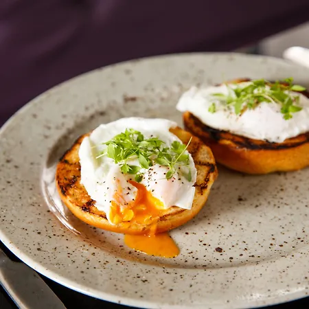 Hotel Mercure Bradford, Bankfield 3*