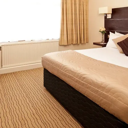 Mercure Bradford, Bankfield Hotel 3*