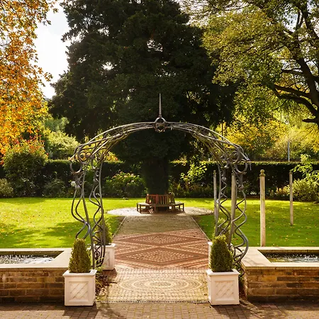 Mercure Bradford, Bankfield Hotel 3*