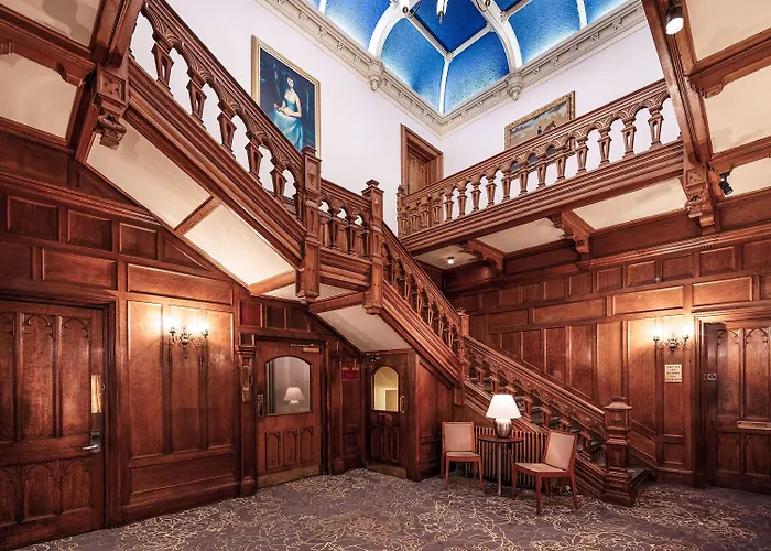 Hotel Mercure Bradford, Bankfield 3*