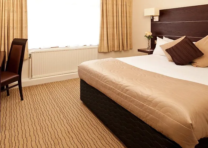 Mercure Bradford, Bankfield Szálloda 3*