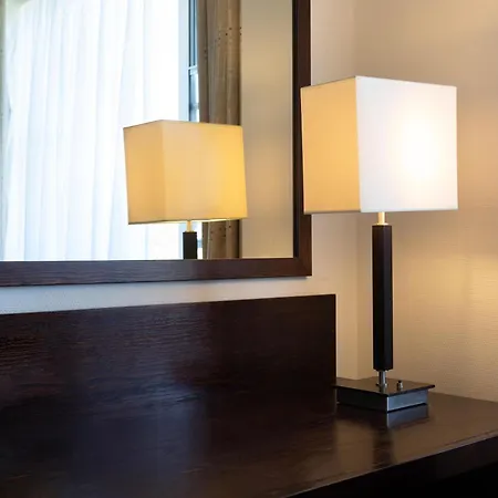 ホテル メルキュール バンクフィールド 3*